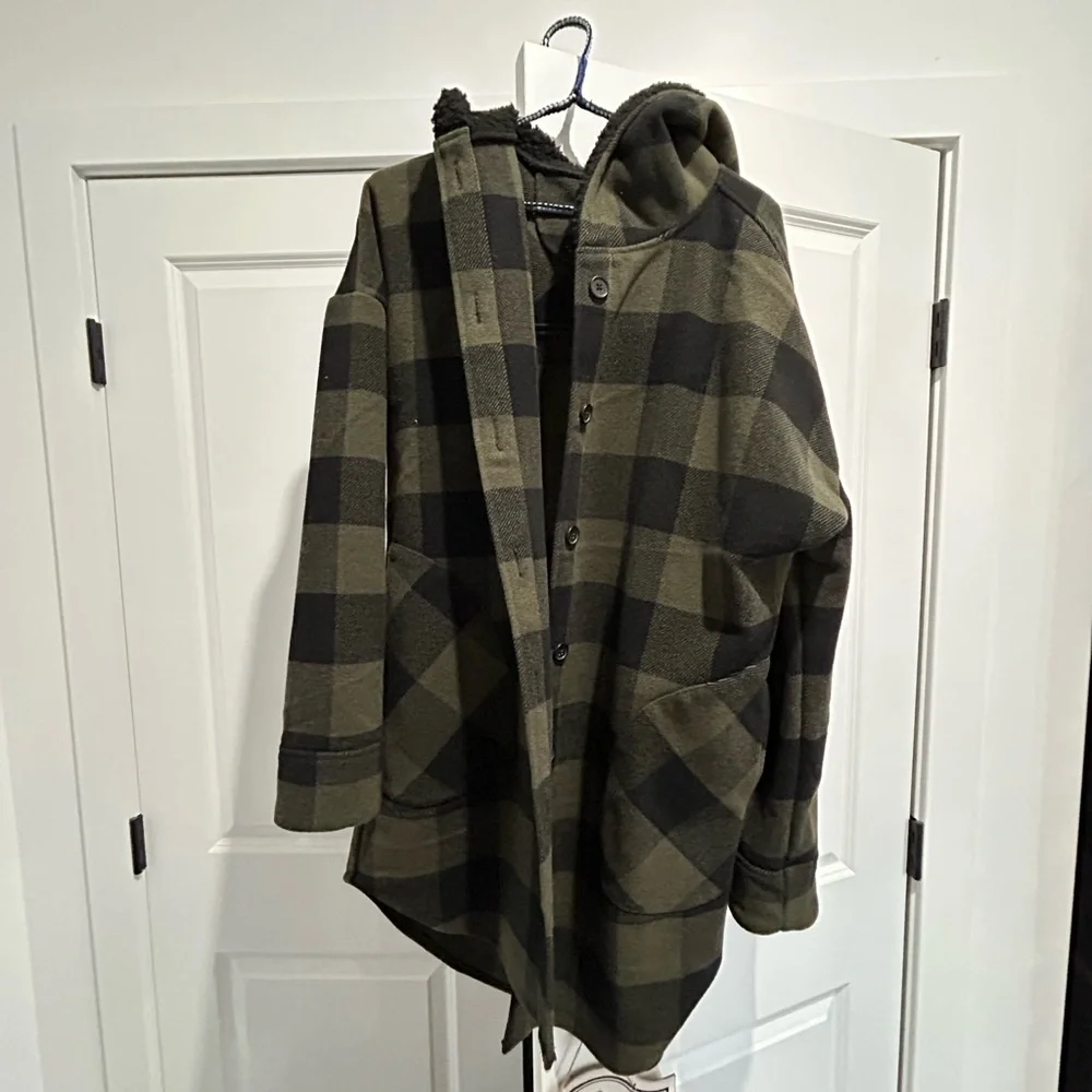 RD Style dark green plaid Shacket - Picture 1 of 5